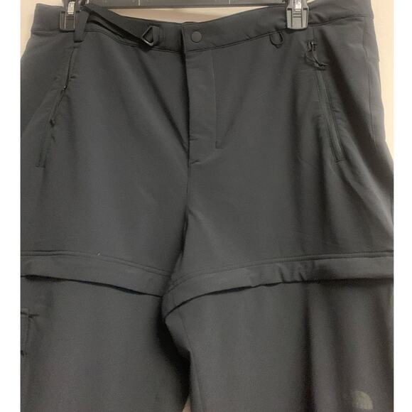 The North Face Women’s Bridgeway Zip-Off Pants, Black, Size 16 / Regular - Picture 4 of 8
